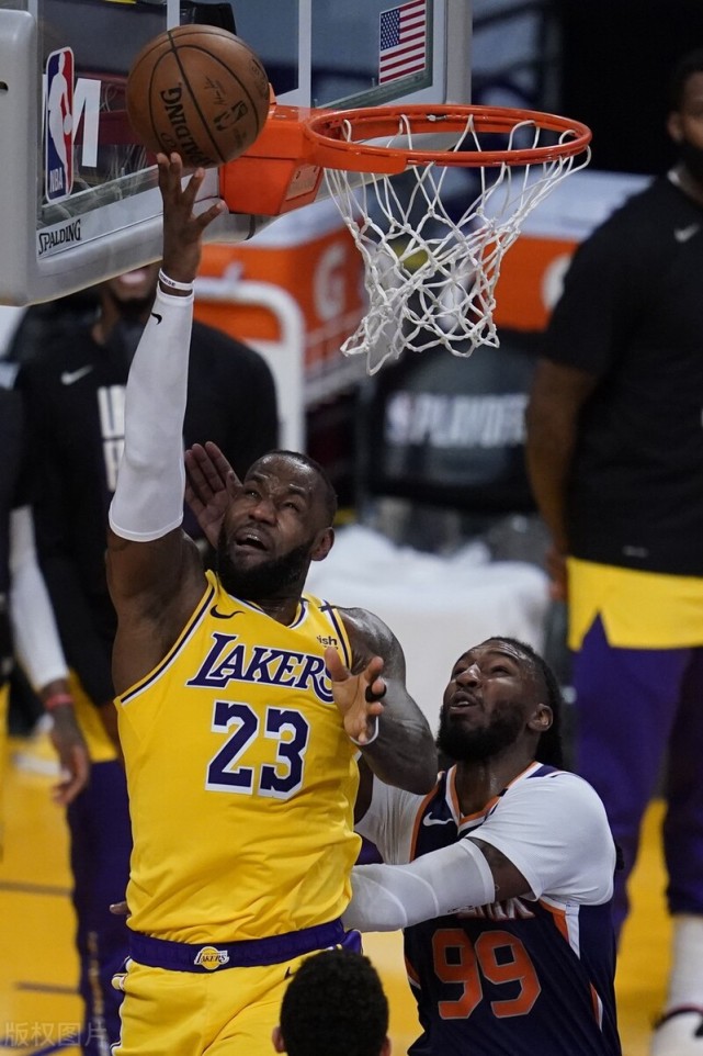 jiuyou-转折点！西汉姆临场应变，NBA季后赛清晨攻防权衡，引发热议，心理建设被强调的简单介绍